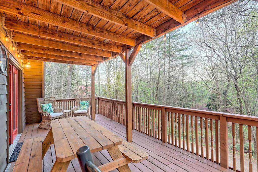 Near Downtown Helen - Hottub, Sauna, Game Room, Fire Pit Ngoại thất bức ảnh